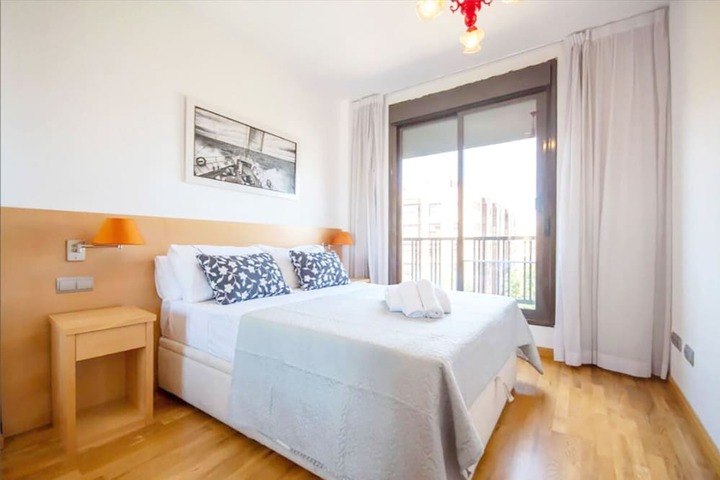 Room 2 of 19
