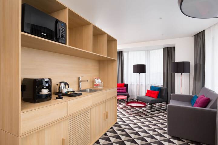 Private kitchenette