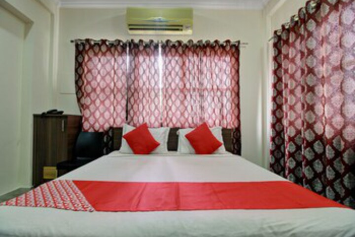 Room 22 of 38