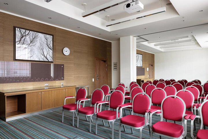 Meeting 215 of 228