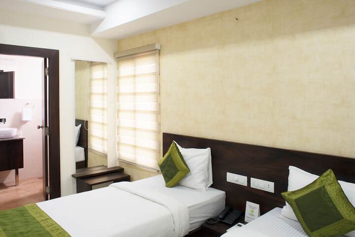 Room 14 of 31