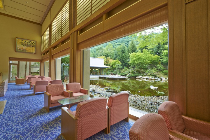 Guest Lobby