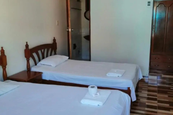 Room 2 of 13