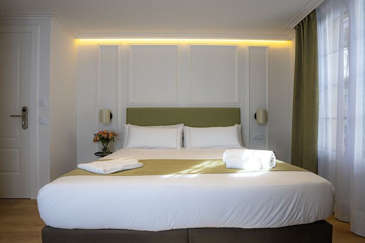 Room 13 of 41