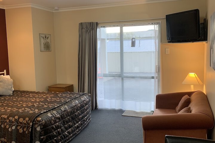 Room 21 of 54