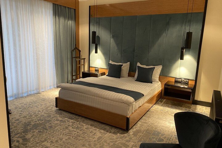 Room 14 of 49