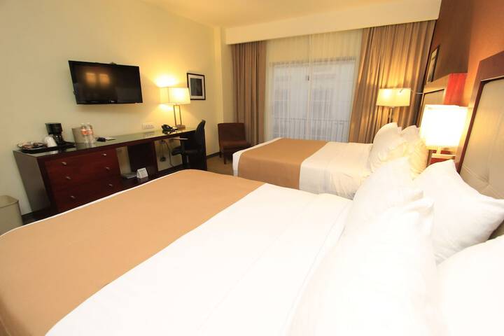 Room 16 of 150