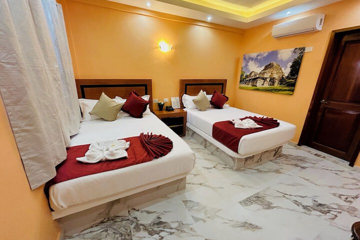 Room 14 of 26