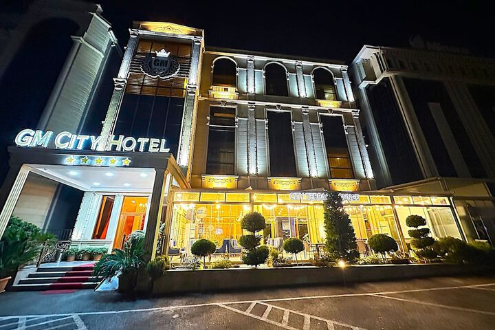 Hotel 52 of 53