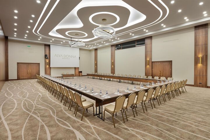 Business Center 157 of 189