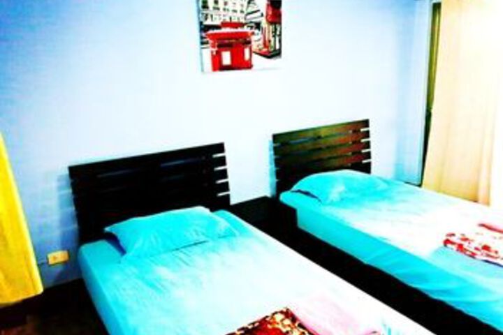 Room 65 of 106