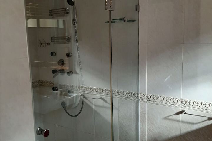 Room 20 of 60