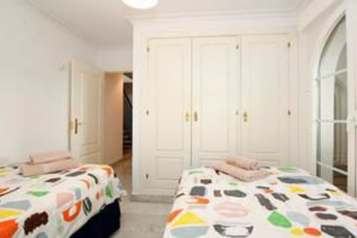 Room 14 of 73