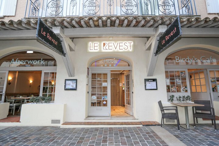 BRIT HOTEL Confort Le Revest Sainte Maxime