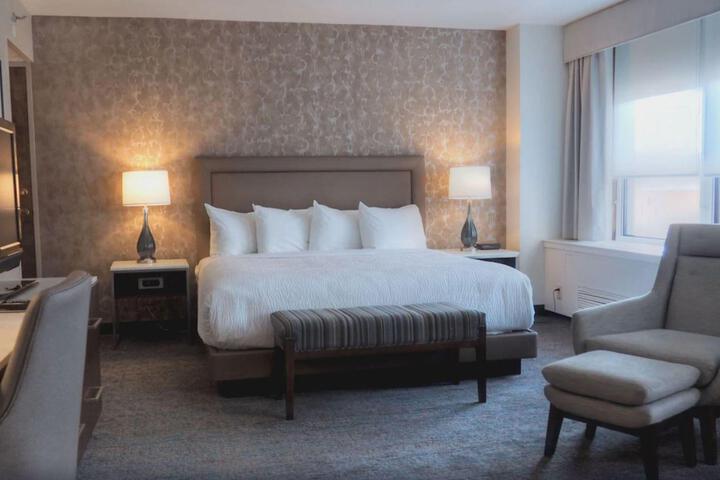 Standard | King Bed (25 of 34)