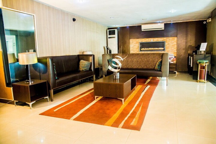 Hotel Interior 8 of 155