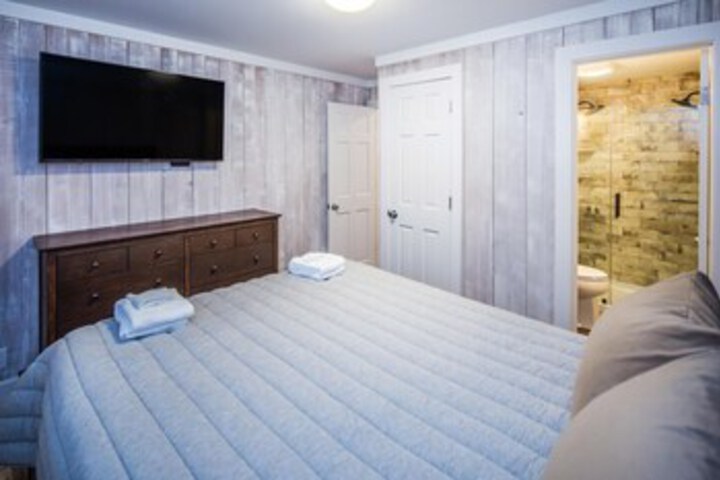 Room 15 of 22