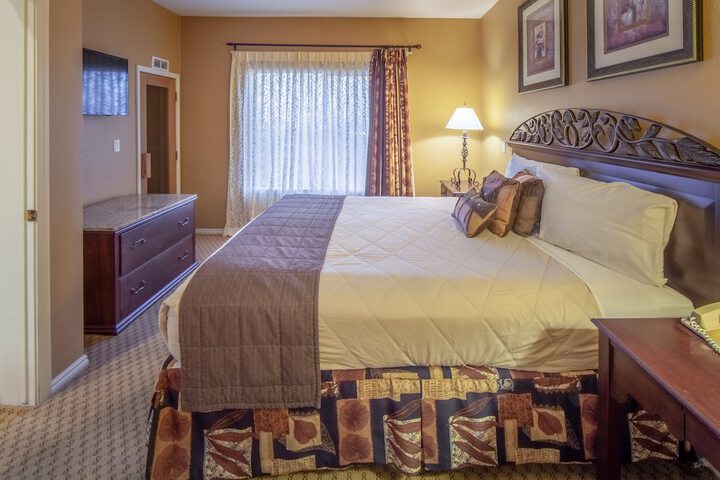 Room 13 of 105