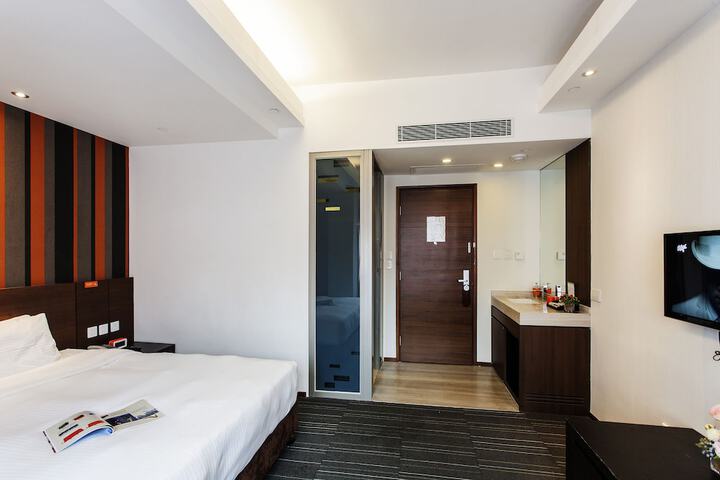 Room 39 of 58