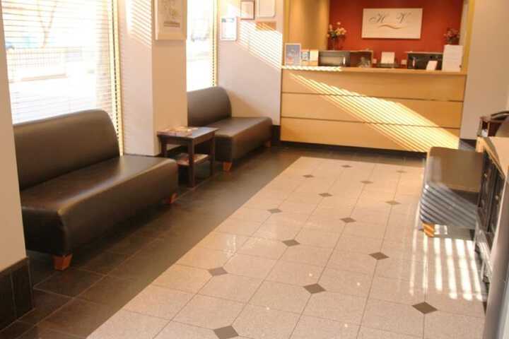 Entrance & Lobby