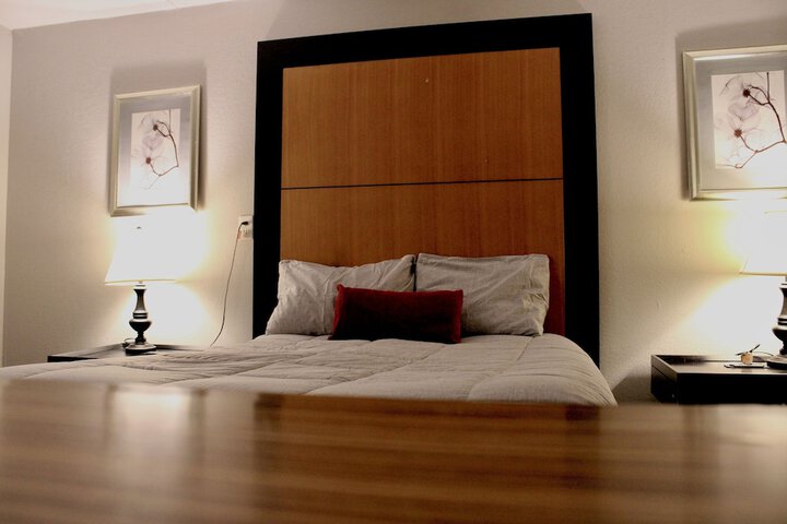 Room 26 of 48