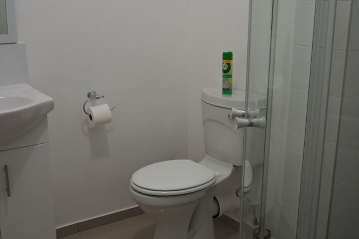 Room 63 of 79
