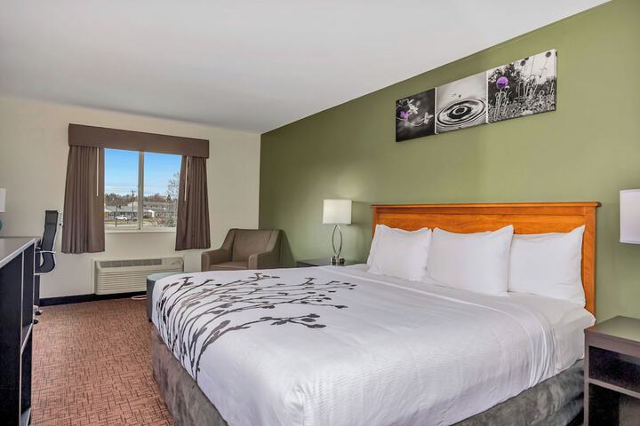 Standard | King Bed (8 of 35)