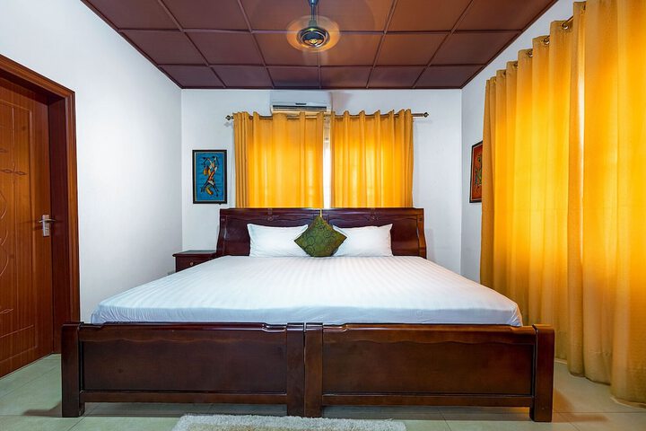 Room 5 of 29