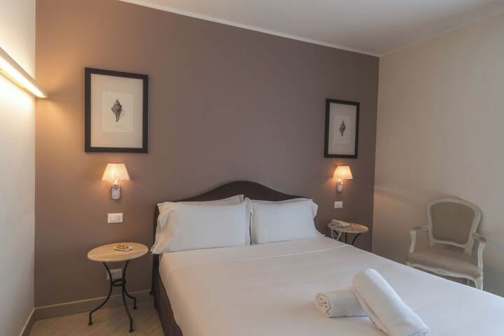 Room 15 of 91