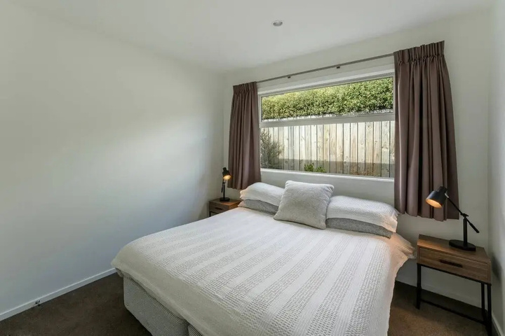 Room 2 of 13
