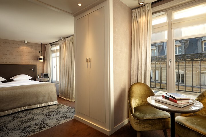 Room 15 of 59