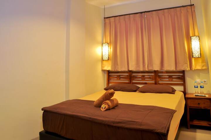Room 2 of 60