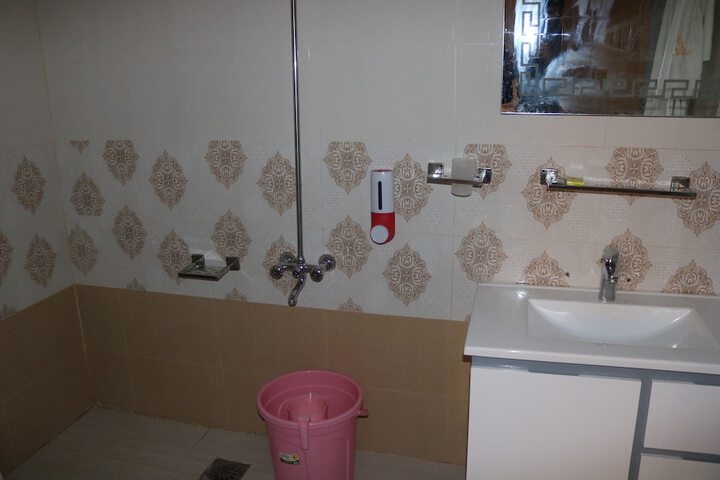 Room 38 of 41