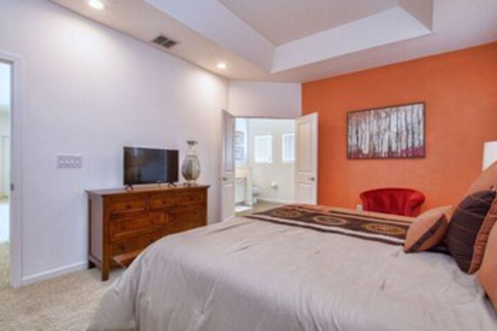Room 146 of 170