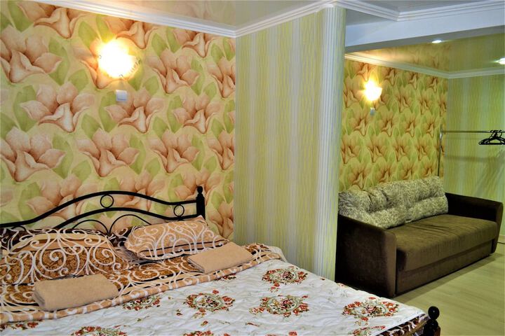 Room 42 of 46