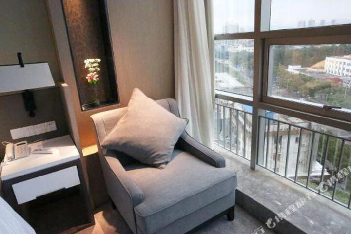 Wenhua Boutique Hotel