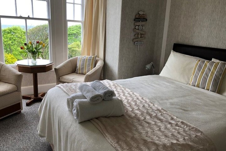 Room 12 of 22