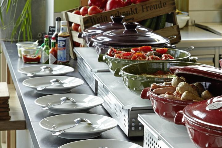 Breakfast/Coffee Service 34 of 62