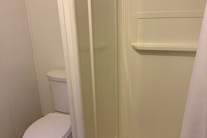Room 18 of 44