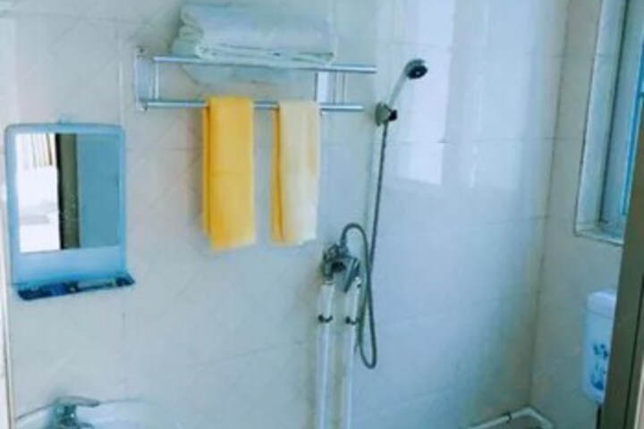 Room 4 of 21