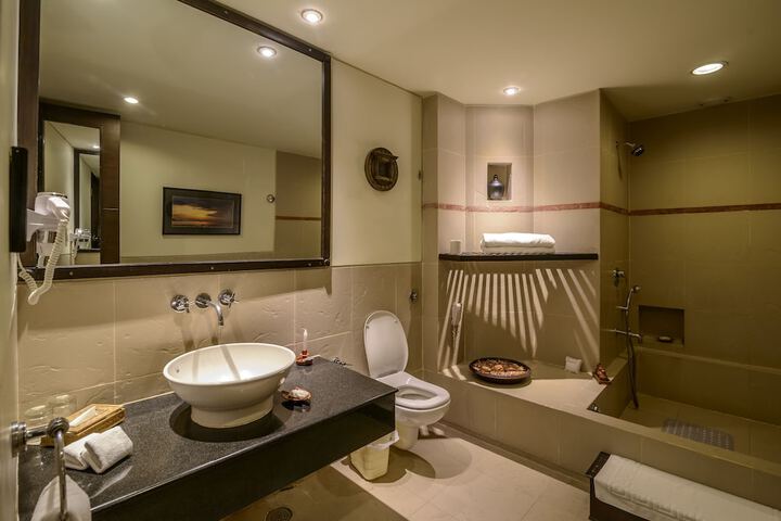 Room 45 of 93