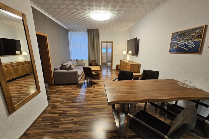 Room 9 of 57