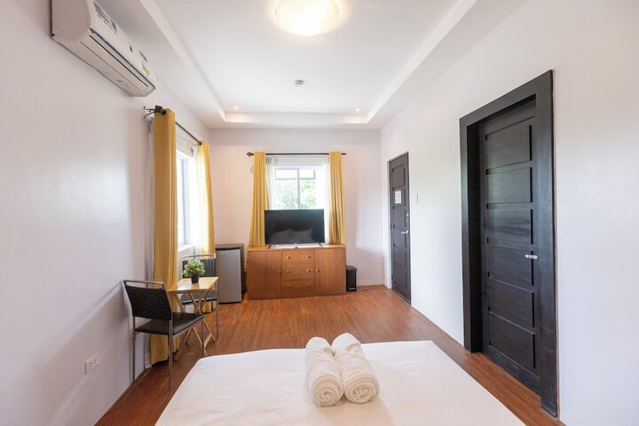 Room 8 of 44