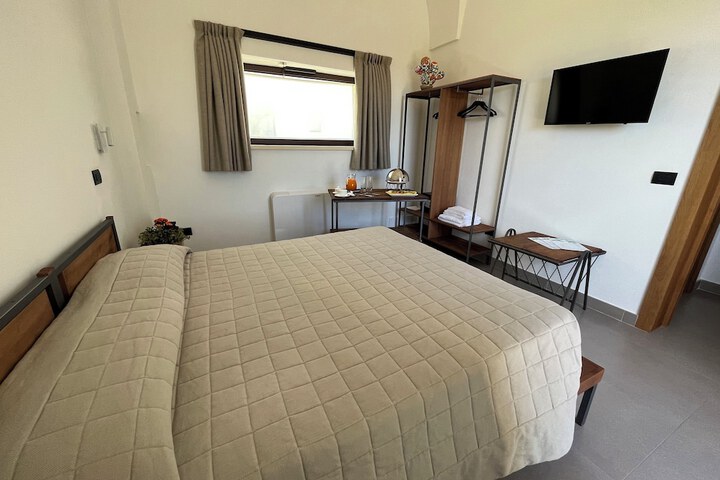 Room 16 of 138