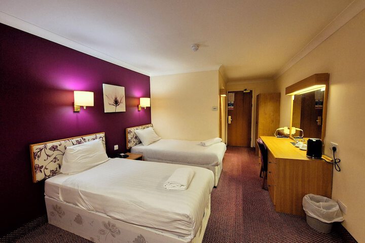 Room 21 of 64