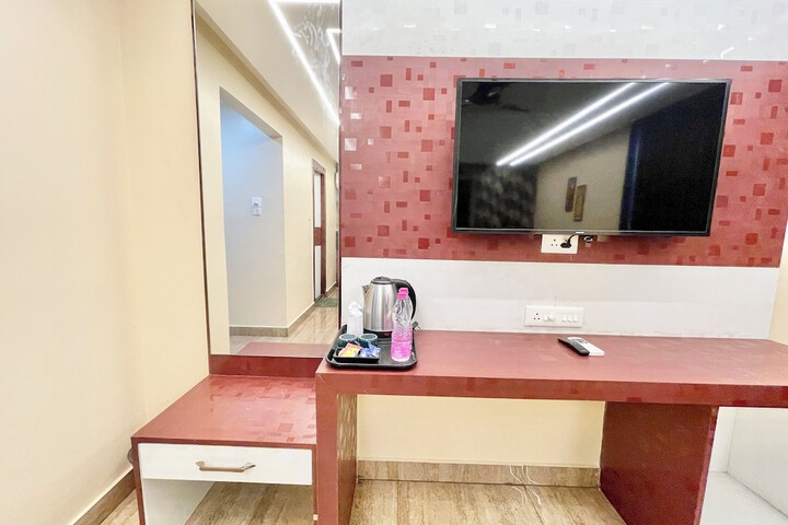 Room 95 of 159
