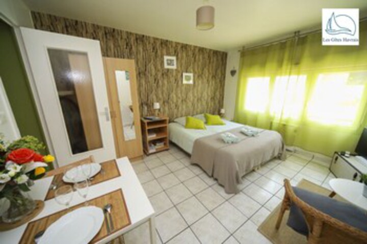 Room 30 of 32