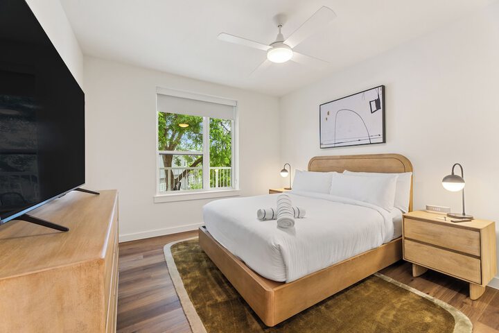 Room 53 of 184