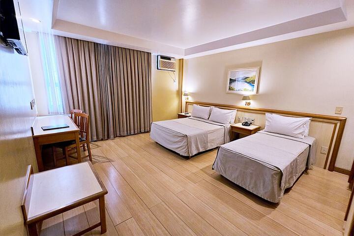 Room 56 of 115