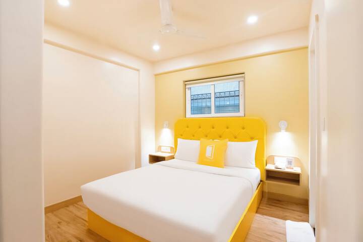 Room 9 of 33
